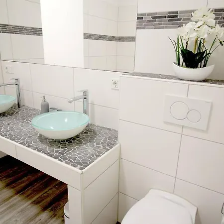 Secret Hideaways Asia Mit Sauna Nahe Uni L Messe L Flughafen Apartament Duisburg